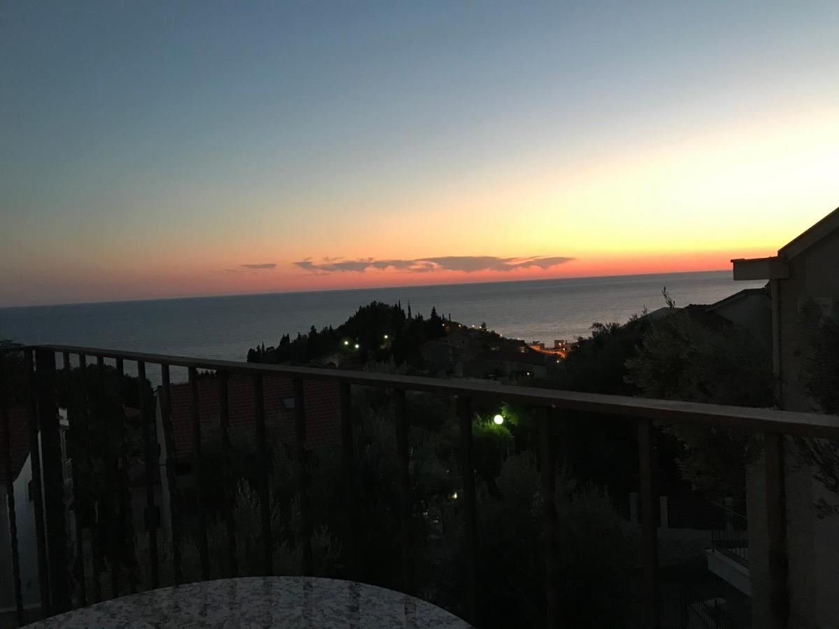Rezevici Boutique Villa Petrovac Exterior photo