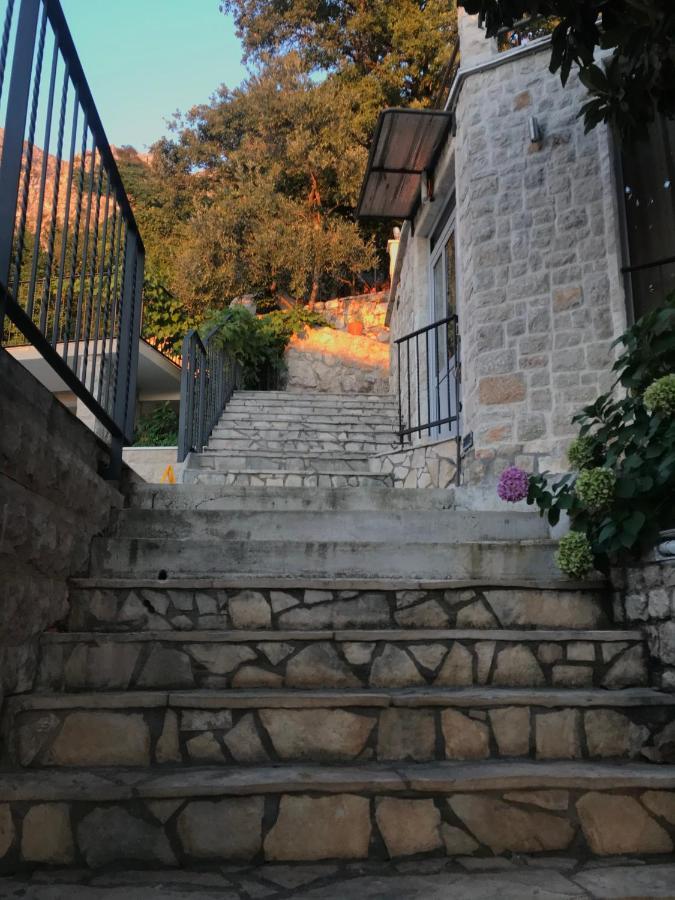 Rezevici Boutique Villa Petrovac Exterior photo