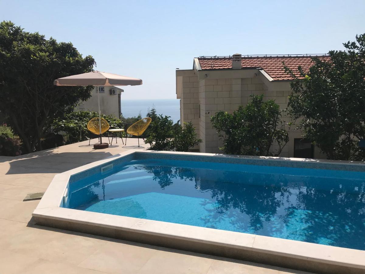 Rezevici Boutique Villa Petrovac Exterior photo