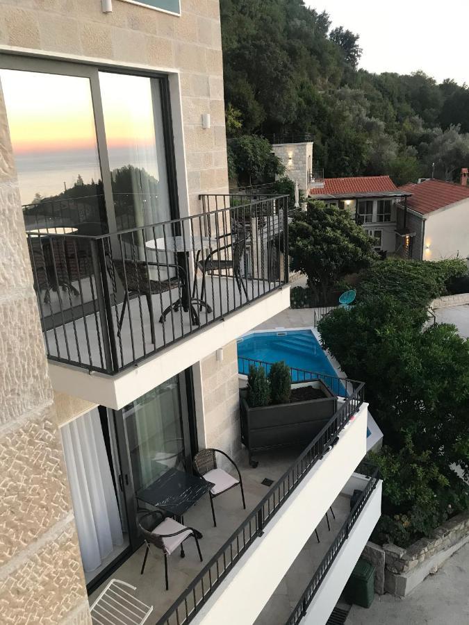 Rezevici Boutique Villa Petrovac Exterior photo